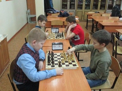 Товарищеский матч по шахматам