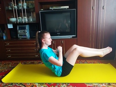 Занятия фитнес-аэробикой дома