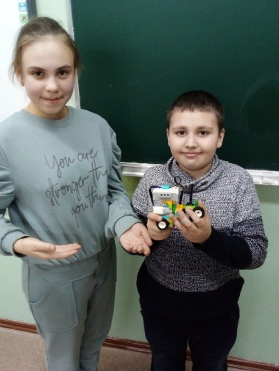Международные онлайн соревнования по робототехнике в дисциплине «Кегельринг WeDo»
