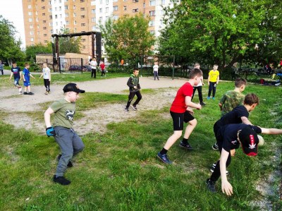 Товарищеская встреча по футболу