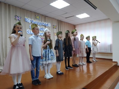 Отчётный концерт средней группы студии «Сюрприз»