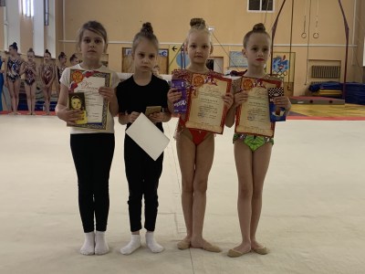 Открытое занятие по художественной гимнастике, посвящённое Дню защиты детей