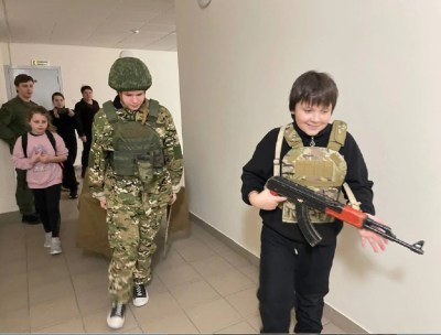 Патриотическая игра «Наши деды - славные победы»